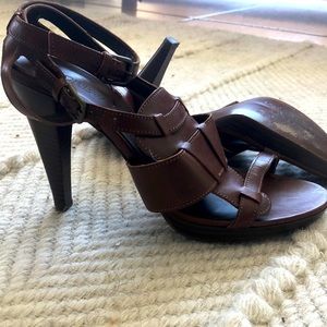J Crew brown leather high heeled shoes Sz 8 1/2